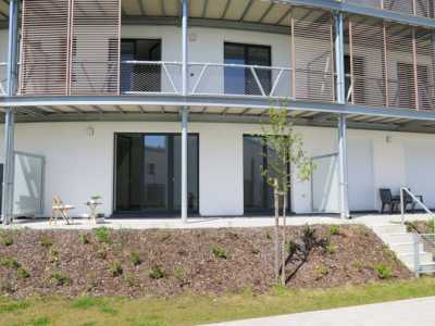Modern - Puristisch - Haus im Haus… mit Balkon und Terrasse… Blick ins Grüne
